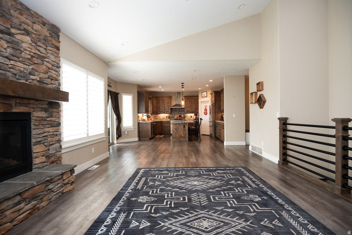 WILLOW FIELDS - Residential