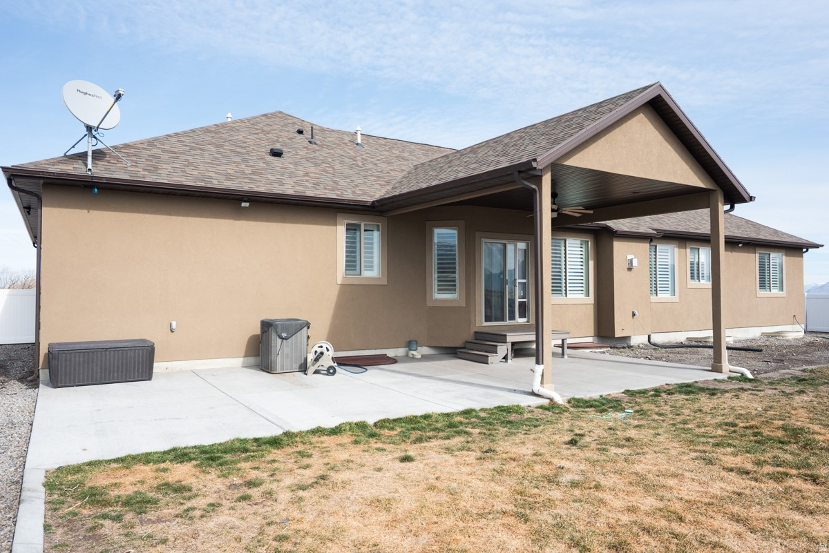 WILLOW FIELDS - Residential