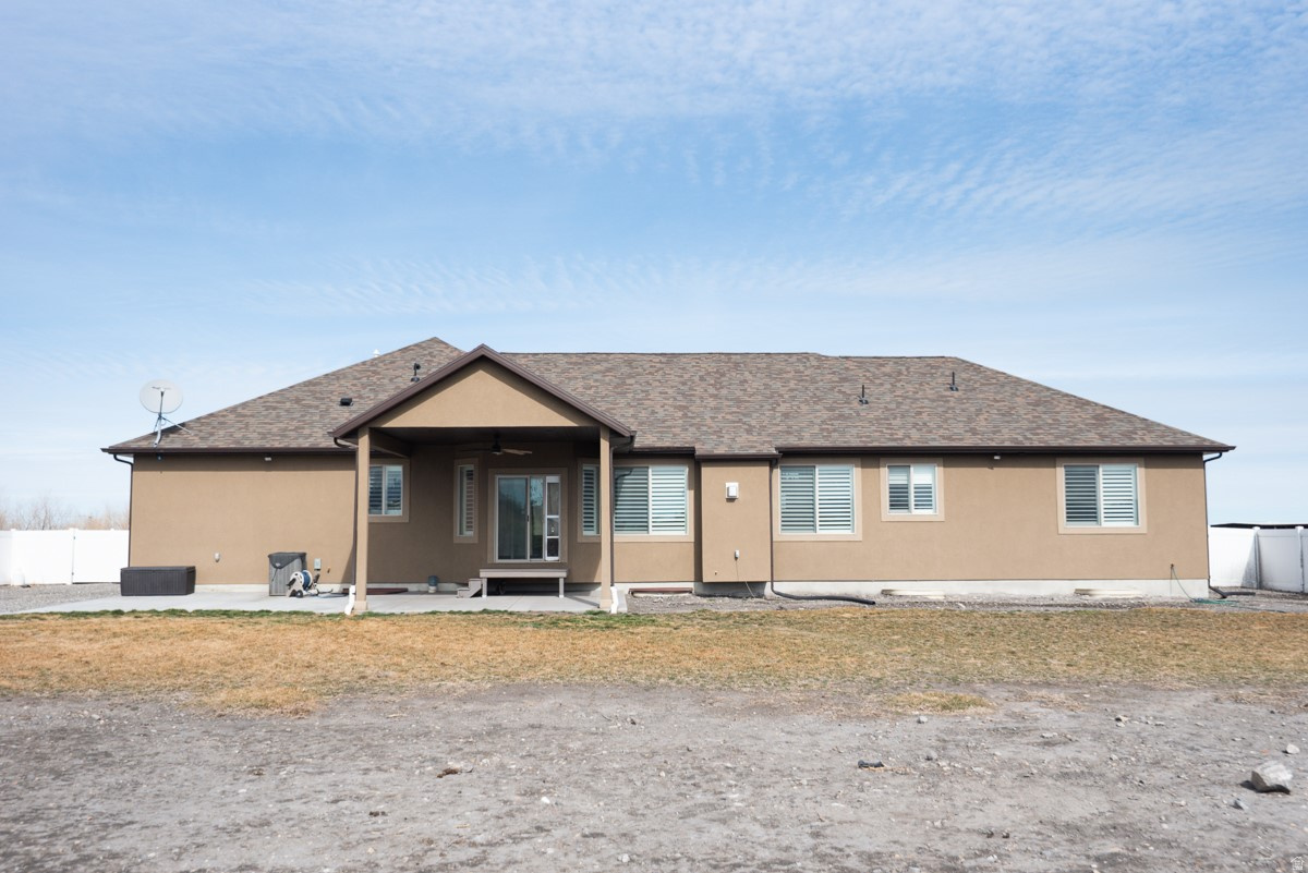 WILLOW FIELDS - Residential