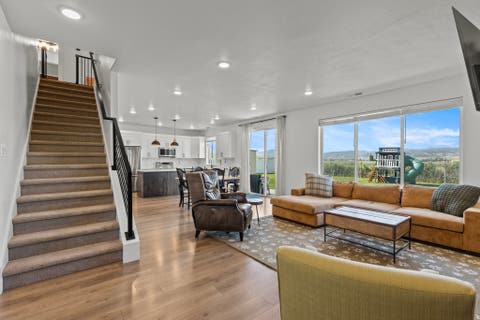 Tiny photo for 702 E 675 S, Hyrum, UT 84319 (MLS # 2170367)