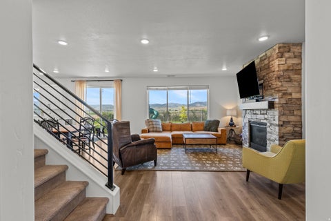 Tiny photo for 702 E 675 S, Hyrum, UT 84319 (MLS # 2170367)