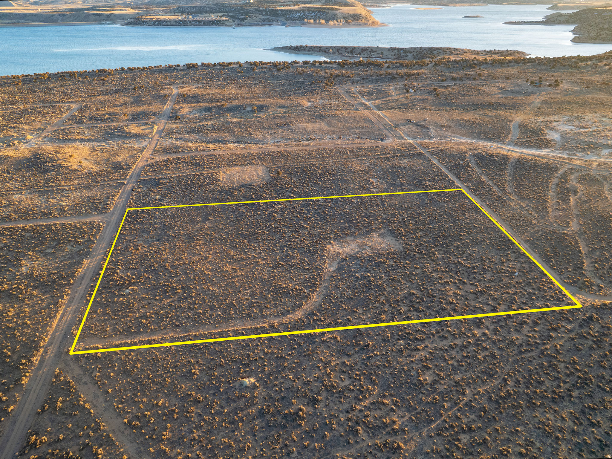 STARVIEW RANCHES - Land