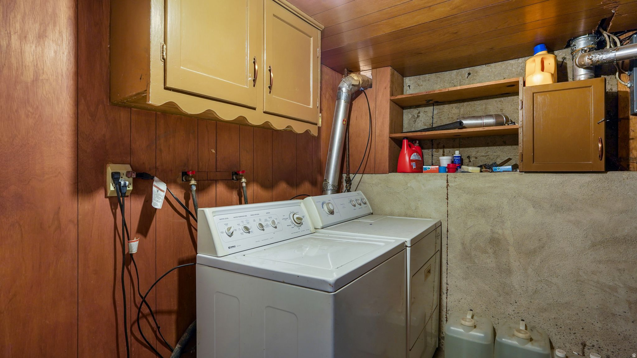 MURRAY HEIGHTS EAST - Residential