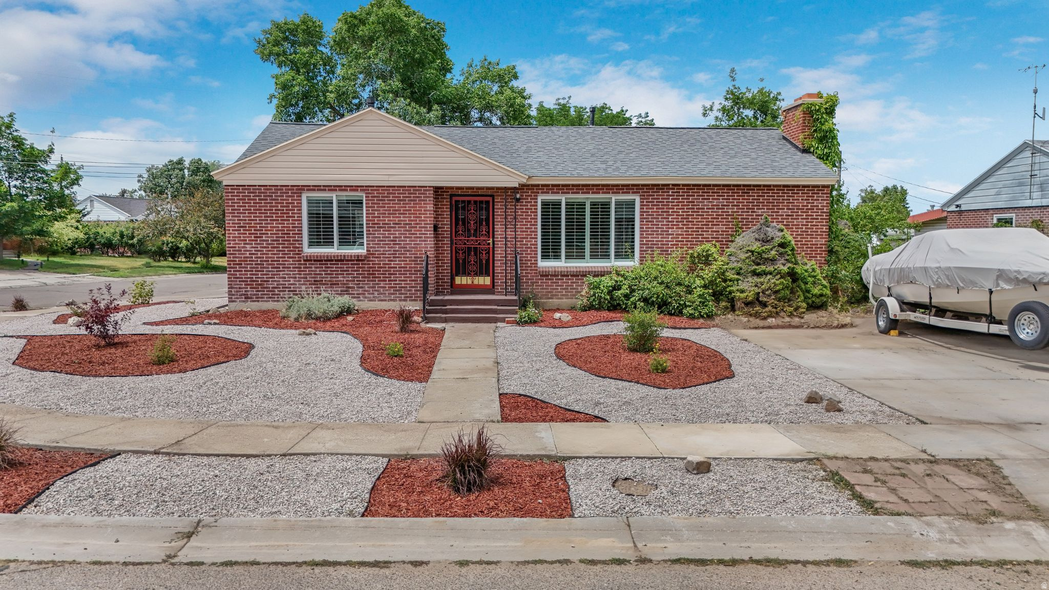 MURRAY HEIGHTS EAST - Residential