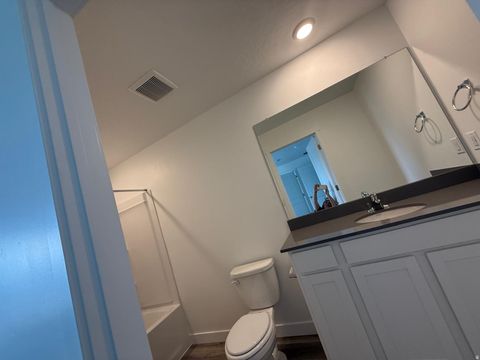 Tiny photo for 887 E OAKUM LN, Saratoga Springs, UT 84045 (MLS # 2147890)