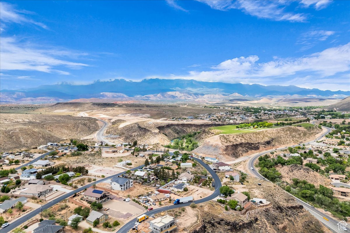 TOQUERVILLE ESTATES - Land