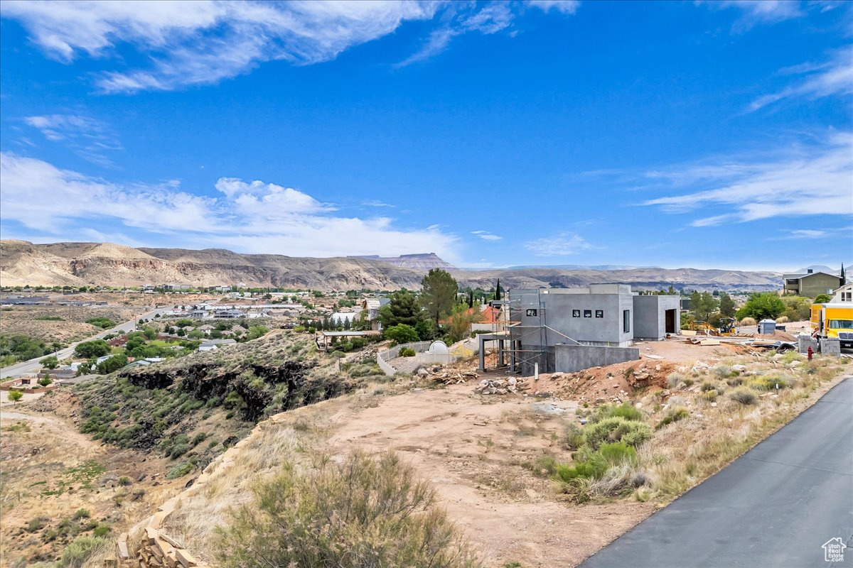 TOQUERVILLE ESTATES - Land