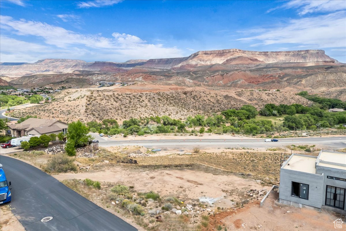 TOQUERVILLE ESTATES - Land