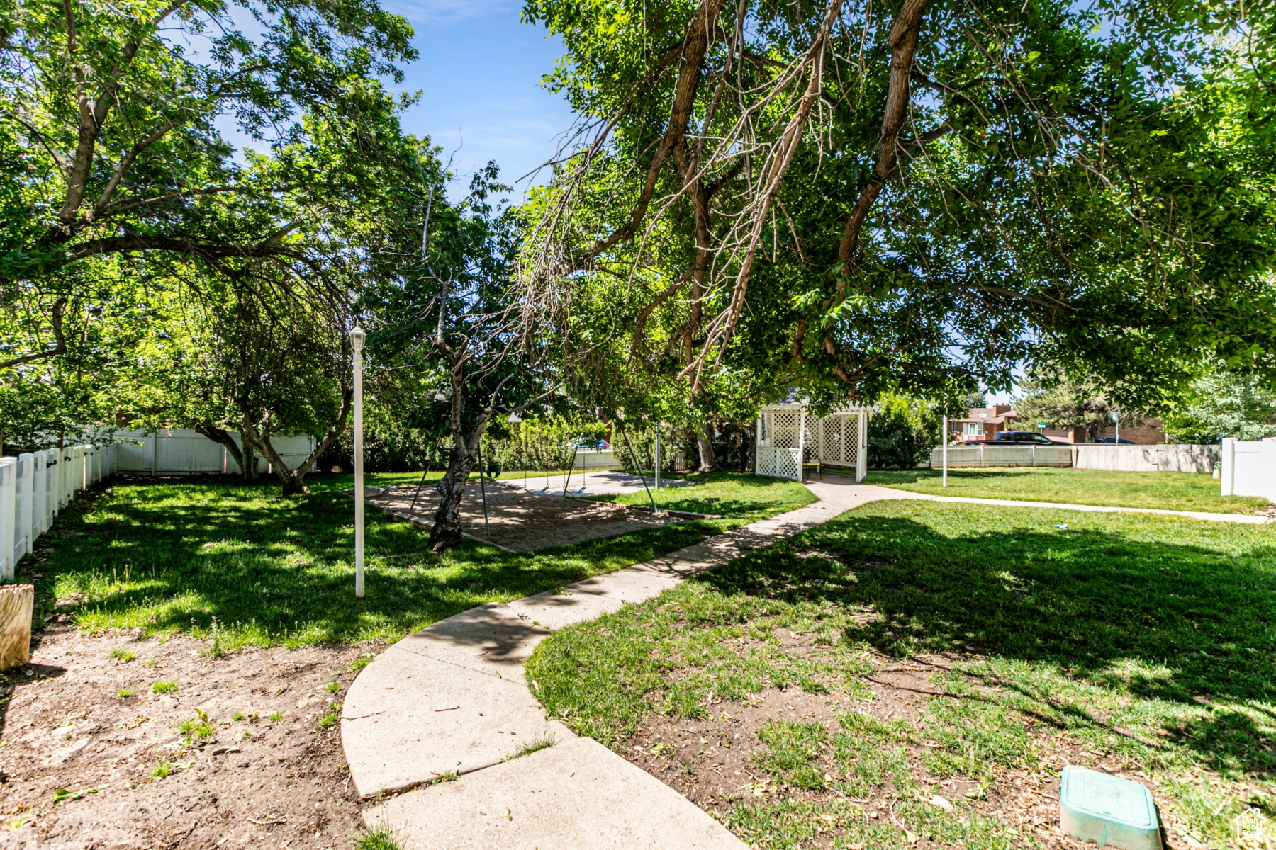 545 W Applewood Dr #10, Bountiful, Utah image 21