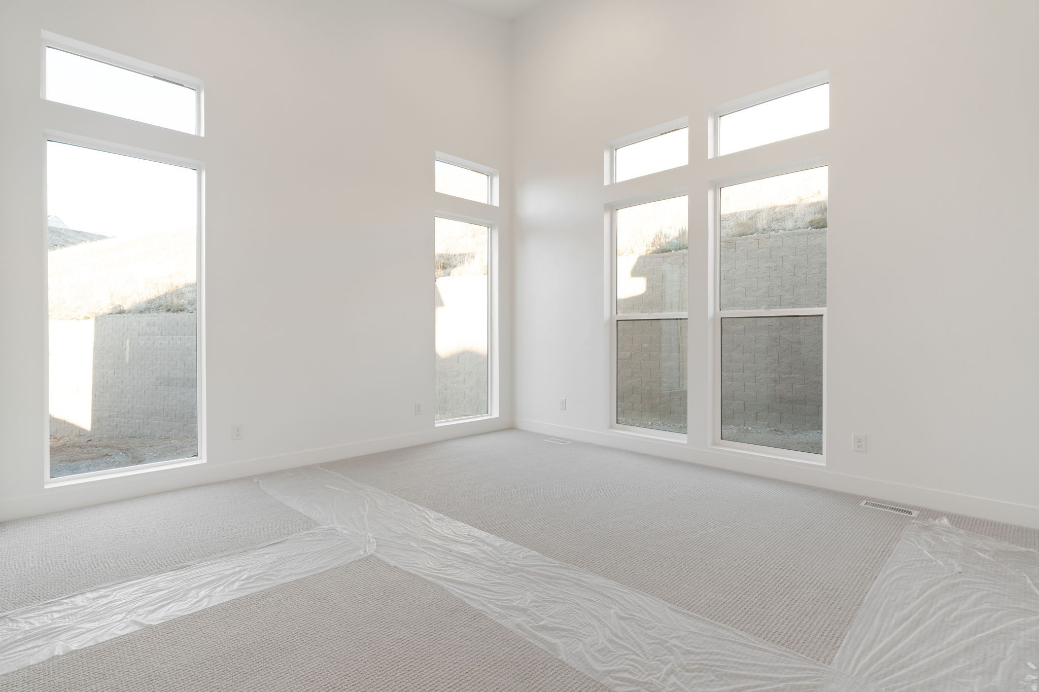 LAKEVIEW ESTATES - Residential