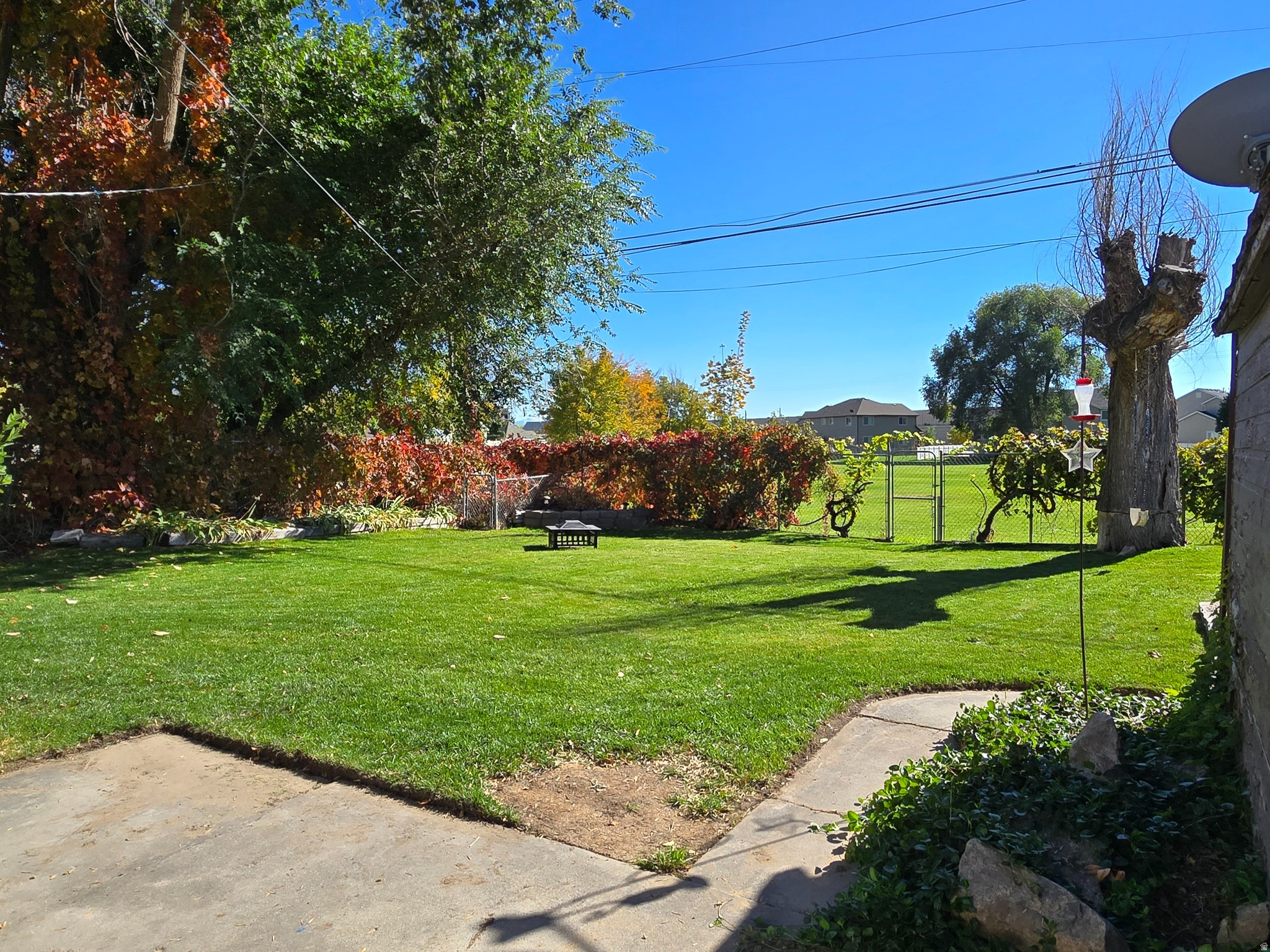 COLUMBIA VILLAGE - Residential