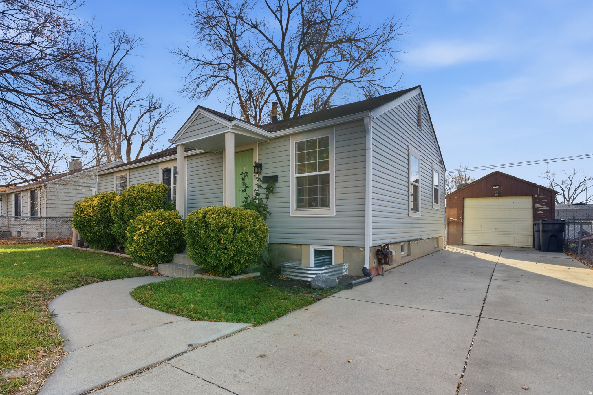 COLUMBIA VILLAGE - Residential