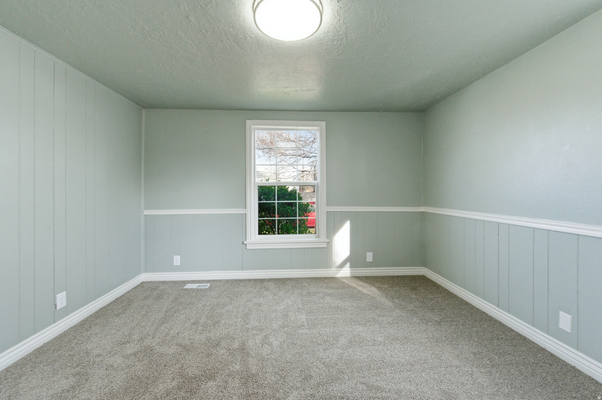 COLUMBIA VILLAGE - Residential