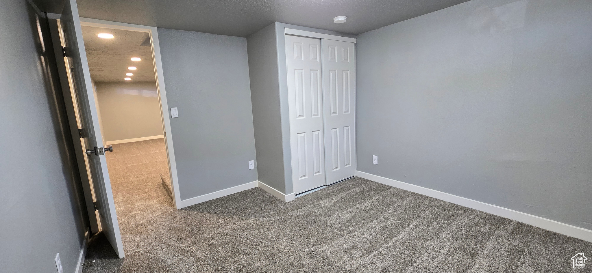 COLUMBIA VILLAGE - Residential