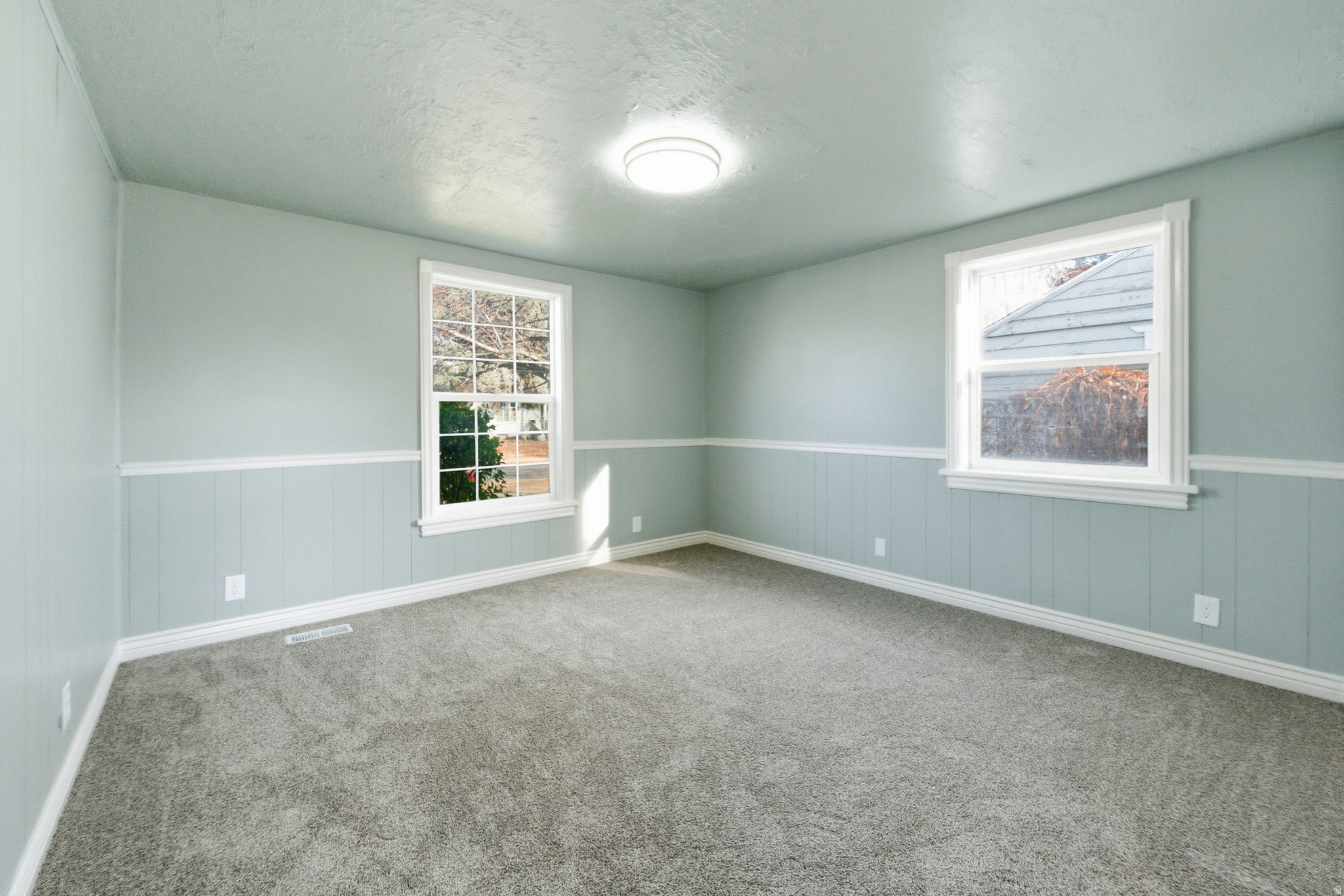 COLUMBIA VILLAGE - Residential