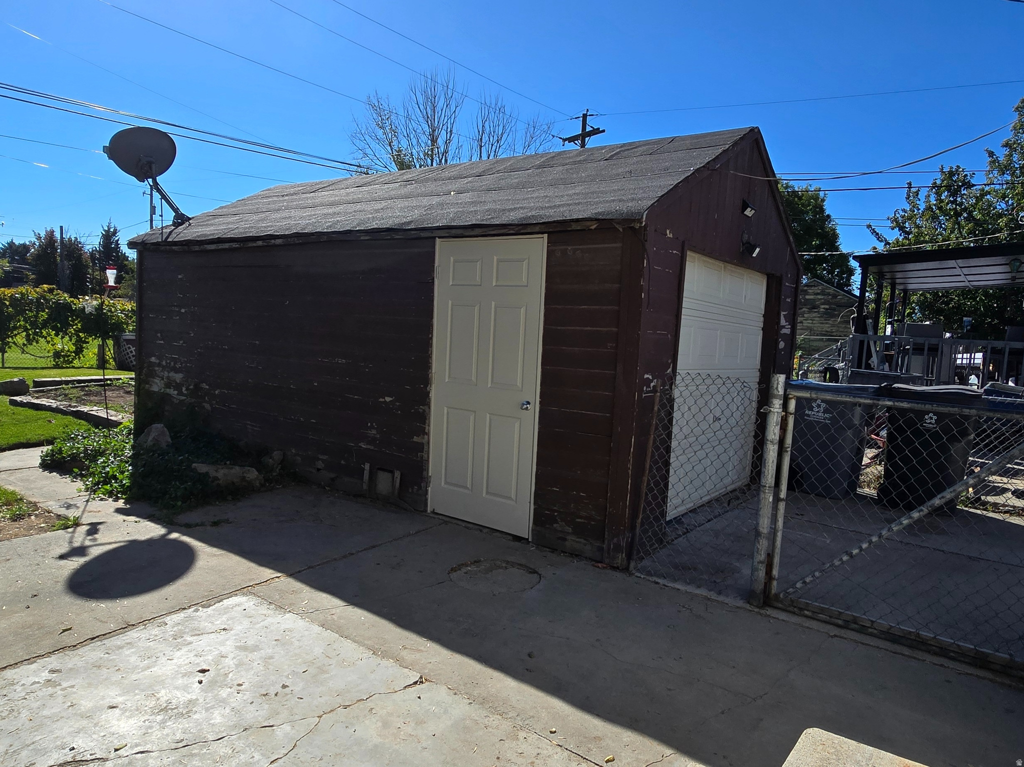 COLUMBIA VILLAGE - Residential