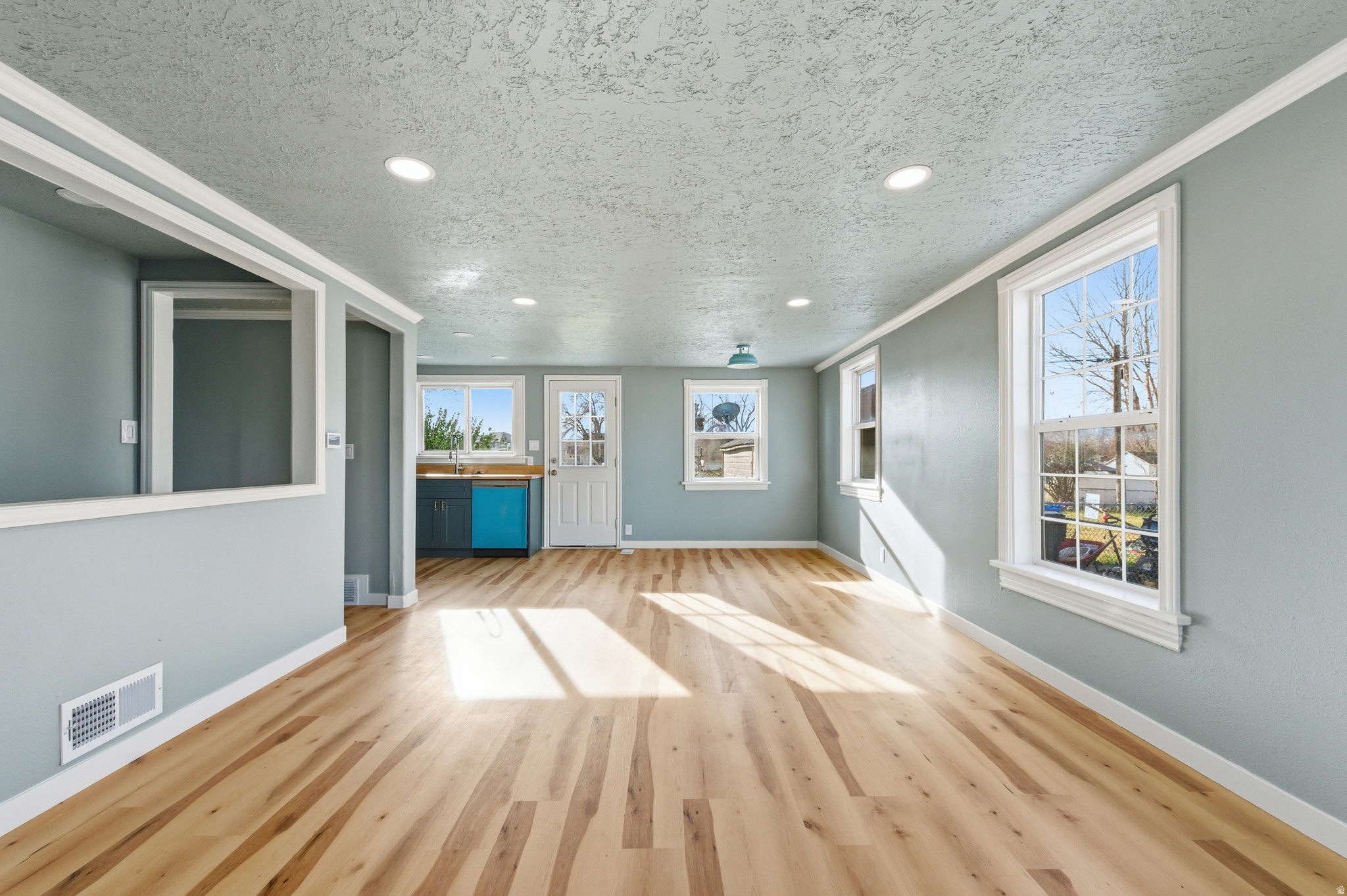 COLUMBIA VILLAGE - Residential