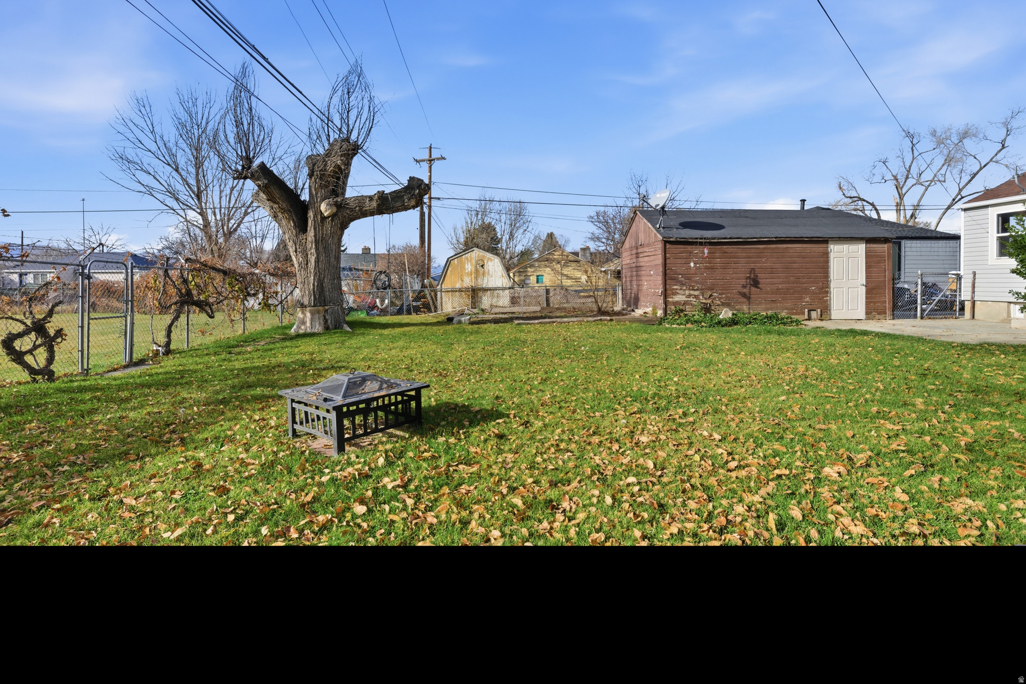 COLUMBIA VILLAGE - Residential