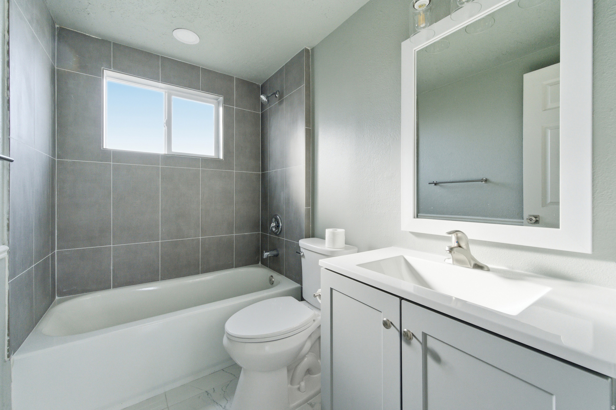 COLUMBIA VILLAGE - Residential