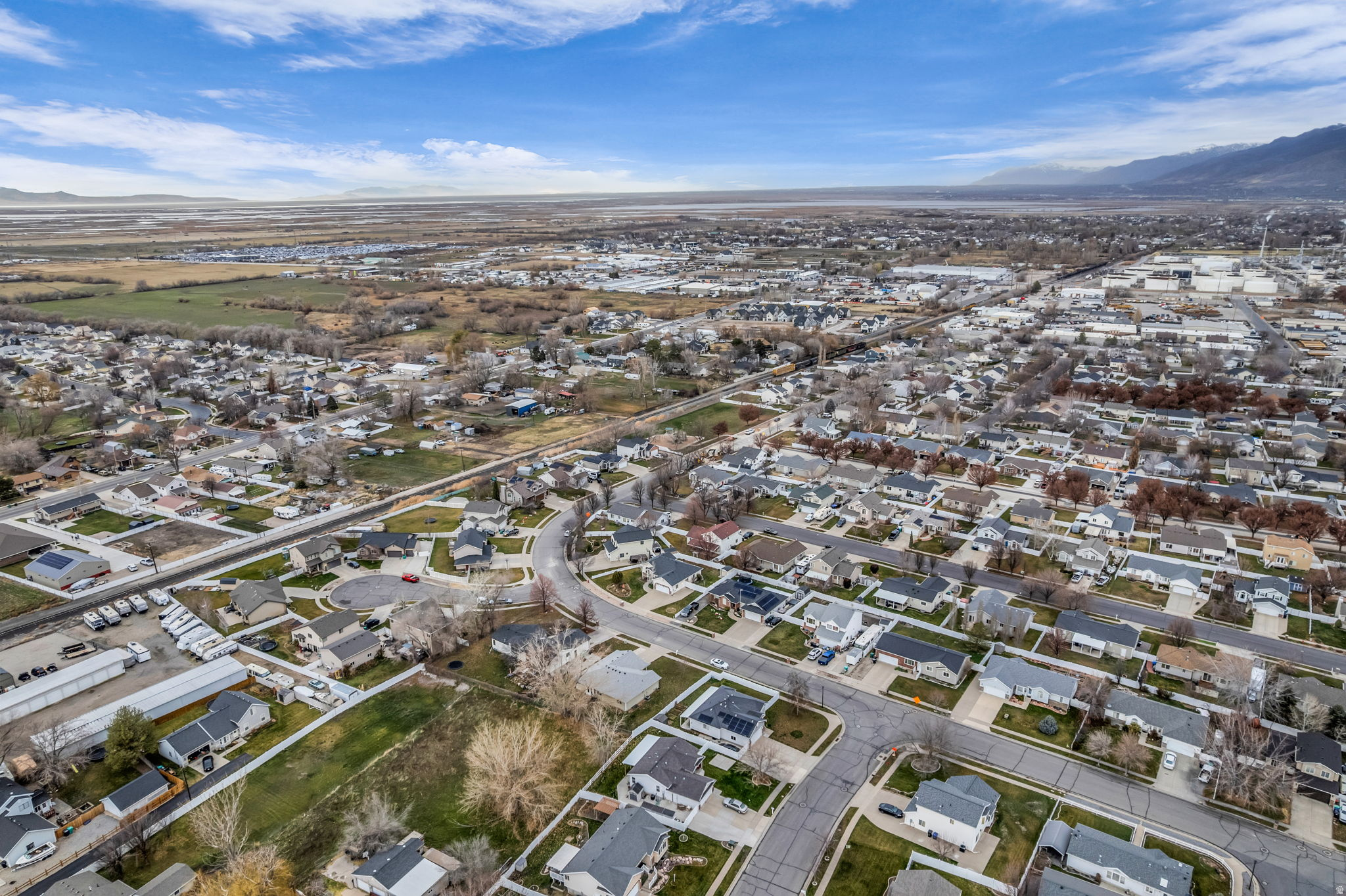 FARM MEADOWS - Residential