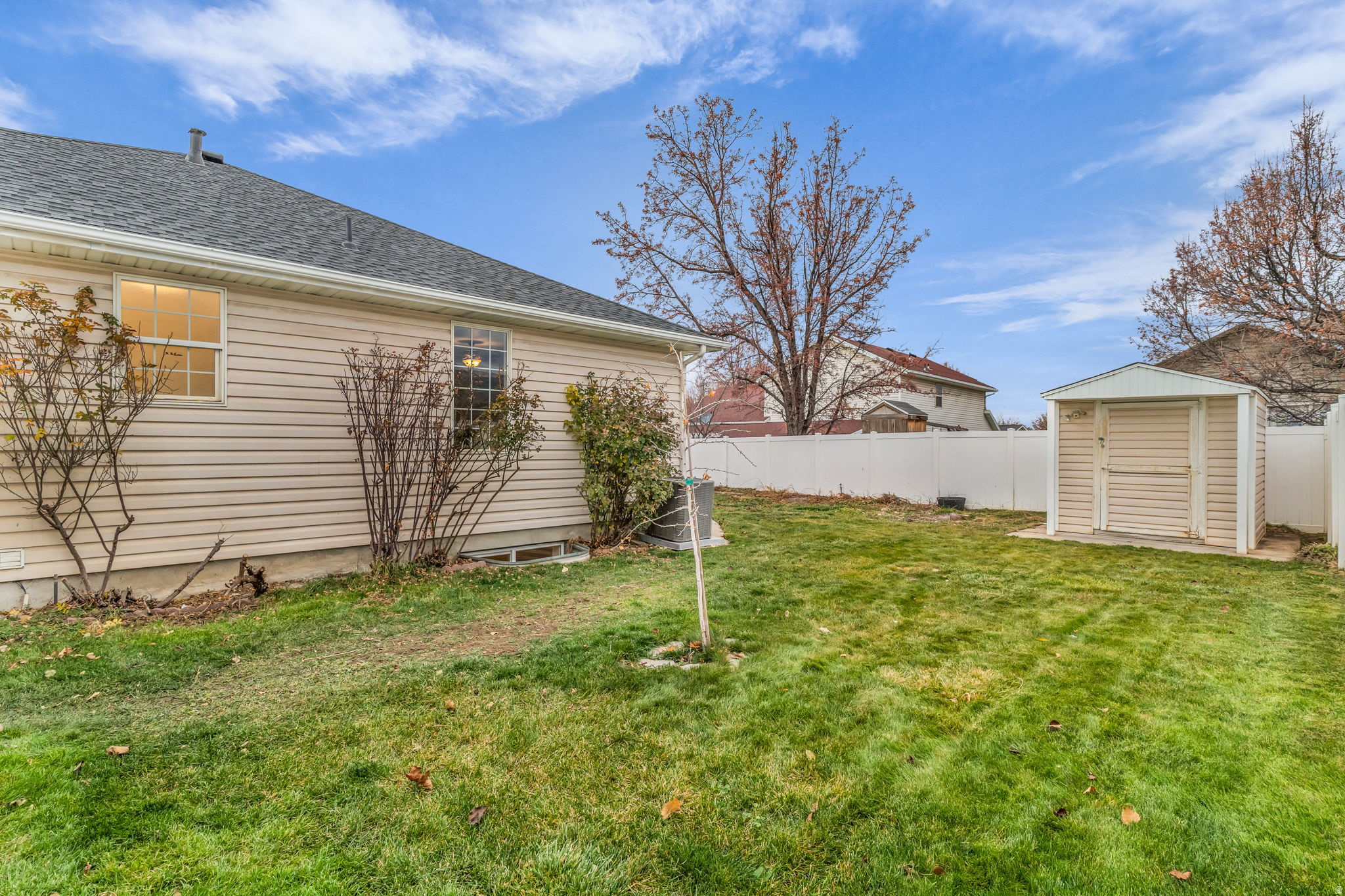 FARM MEADOWS - Residential