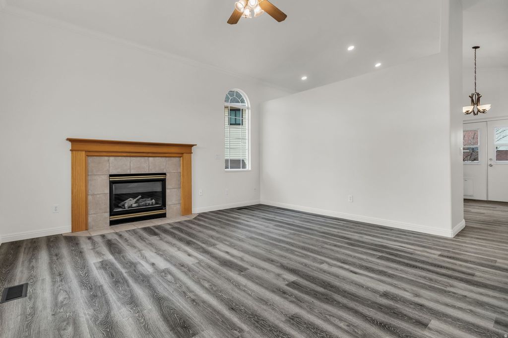 Photo of 1032 W 1400 S, Woods Cross, UT 84087 (MLS # 2128103)