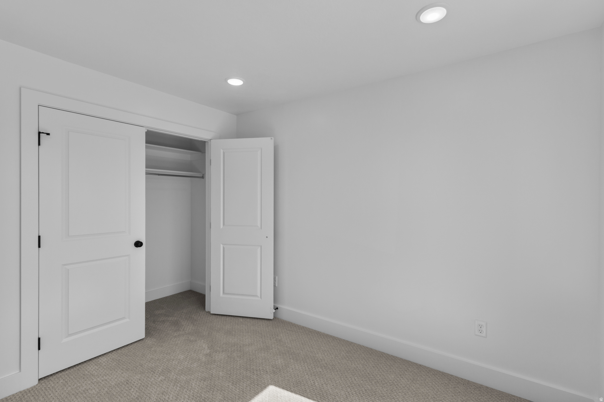 RIDGELINE PARK - Residential