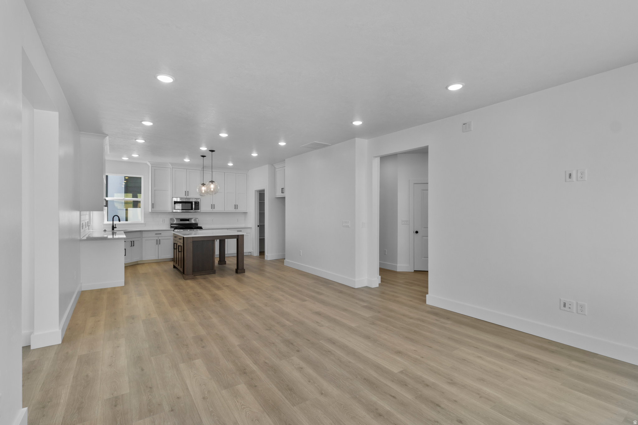 RIDGELINE PARK - Residential