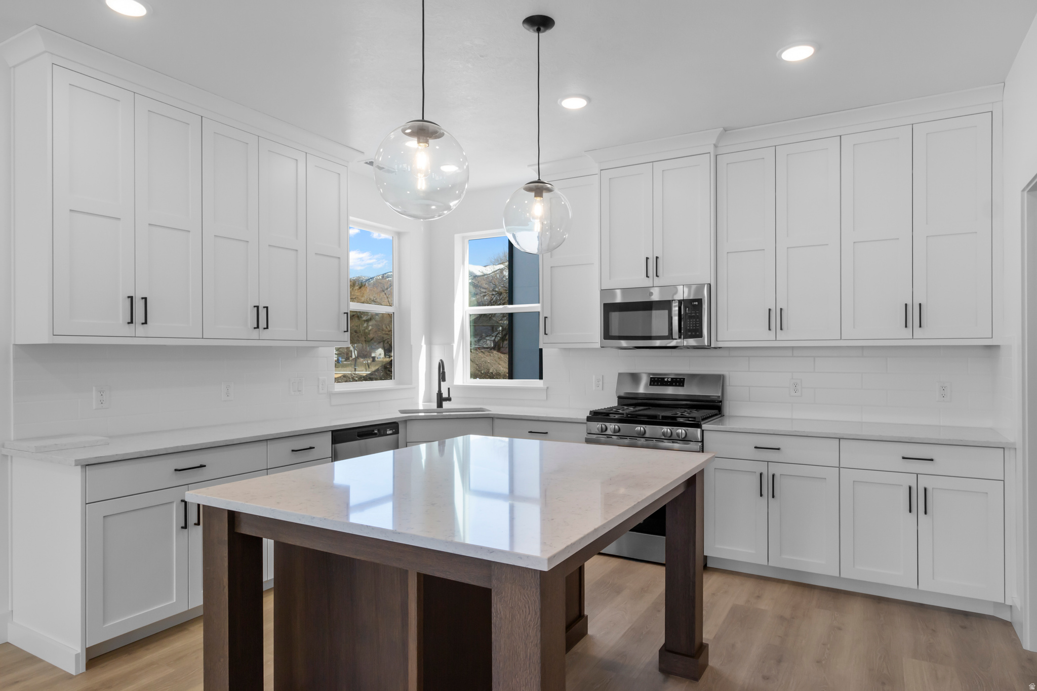 RIDGELINE PARK - Residential