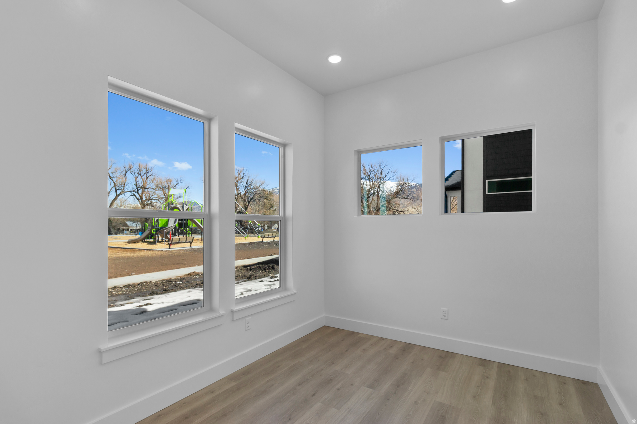 RIDGELINE PARK - Residential