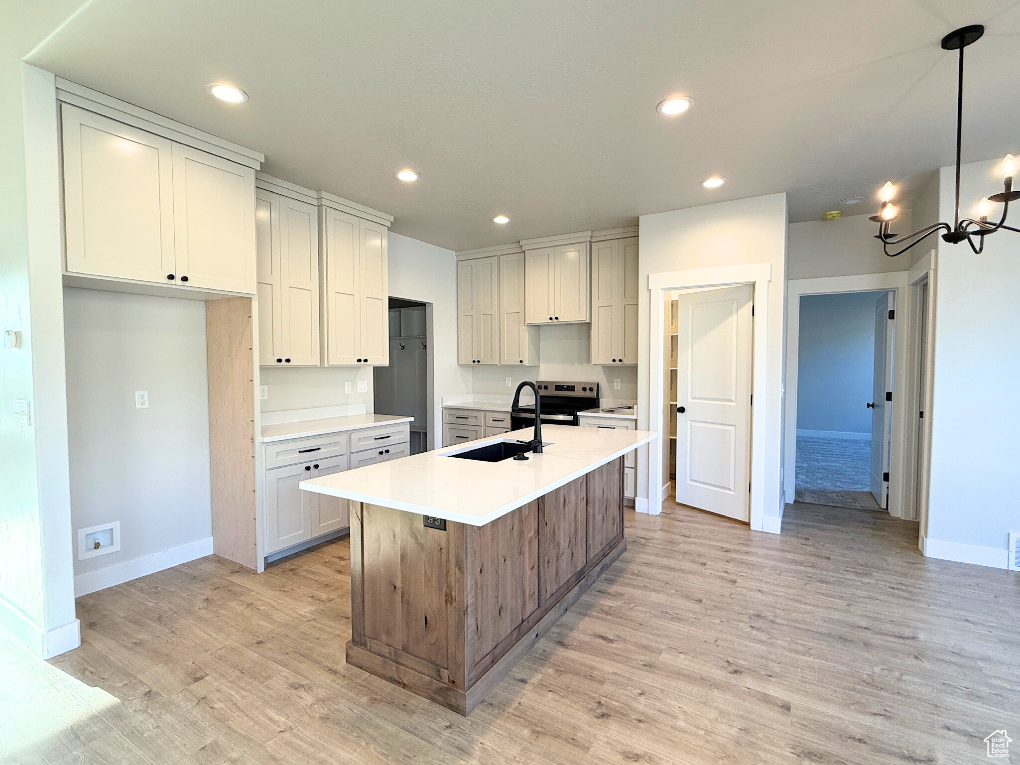 MOUNTAIN GATE SUBDVISION - Residential
