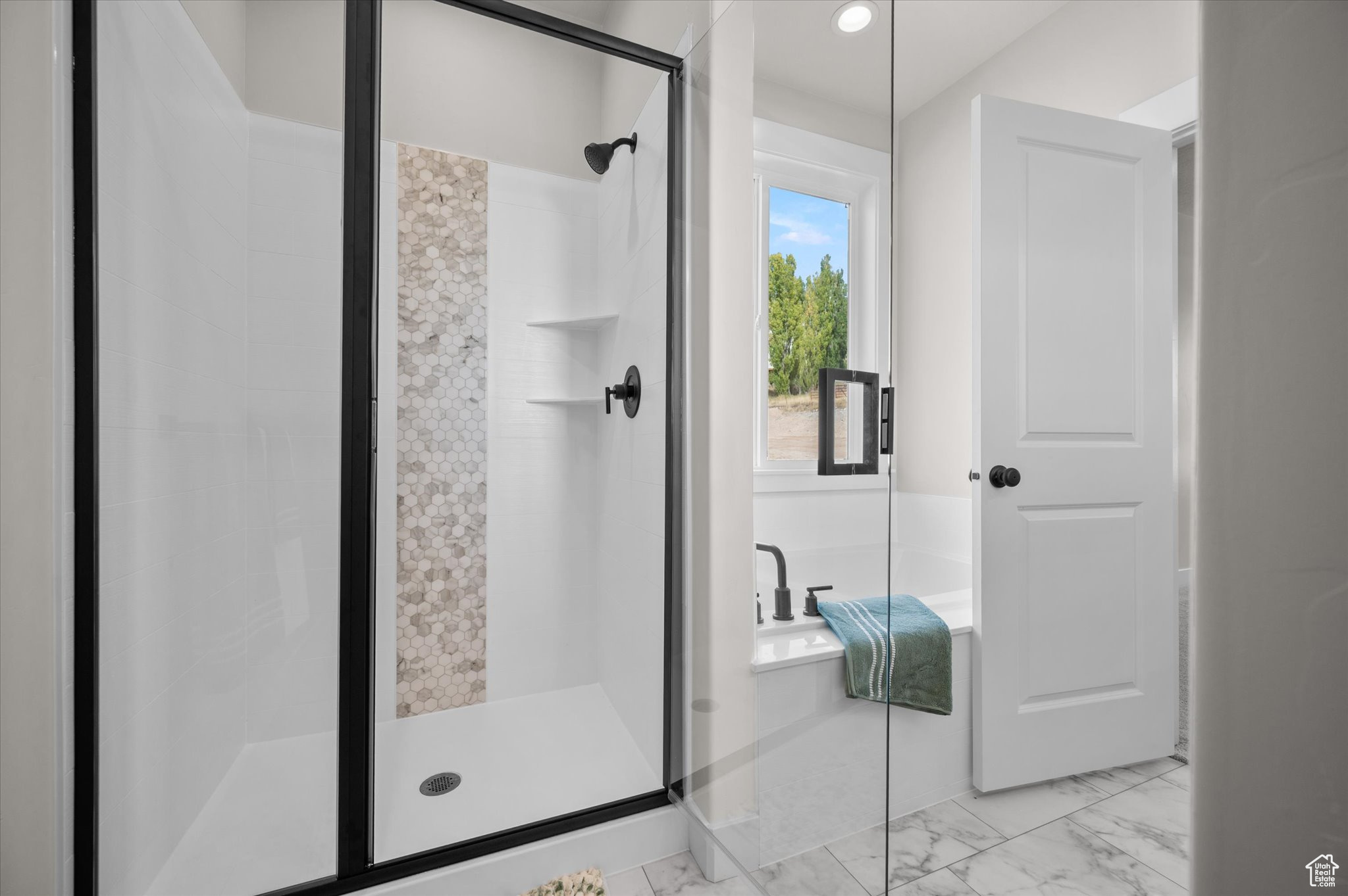 MOUNTAIN GATE SUBDVISION - Residential