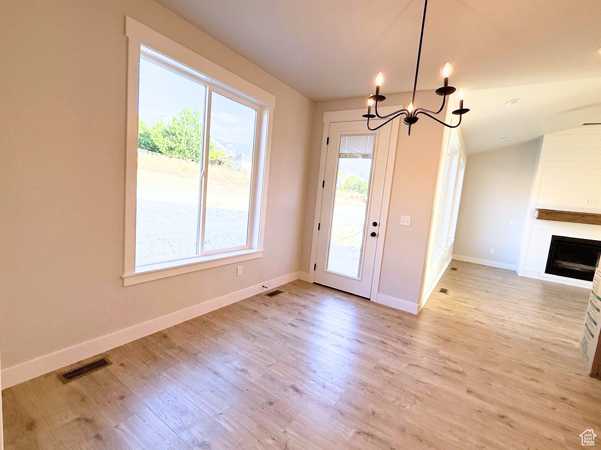 MOUNTAIN GATE SUBDVISION - Residential