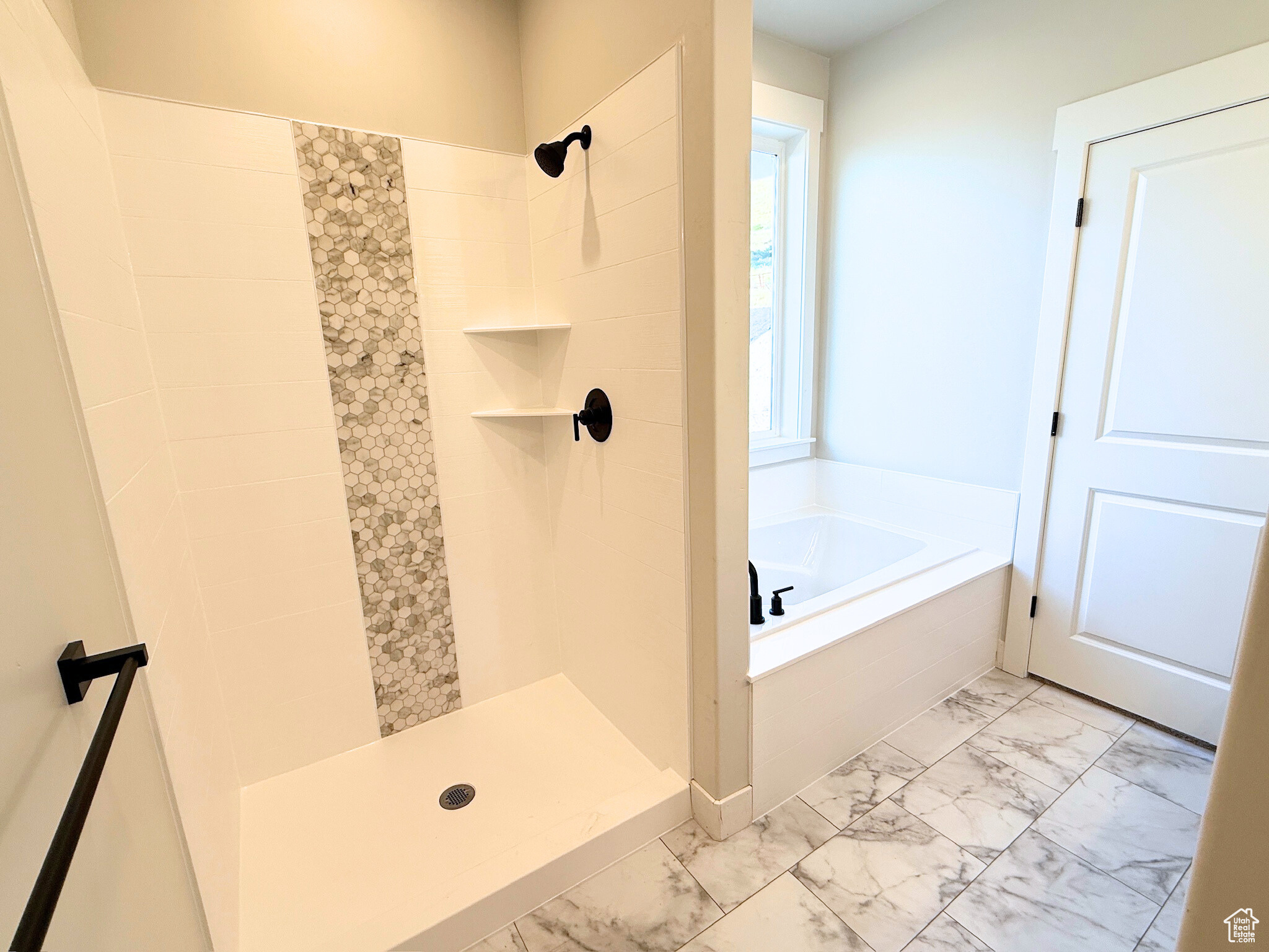 MOUNTAIN GATE SUBDVISION - Residential