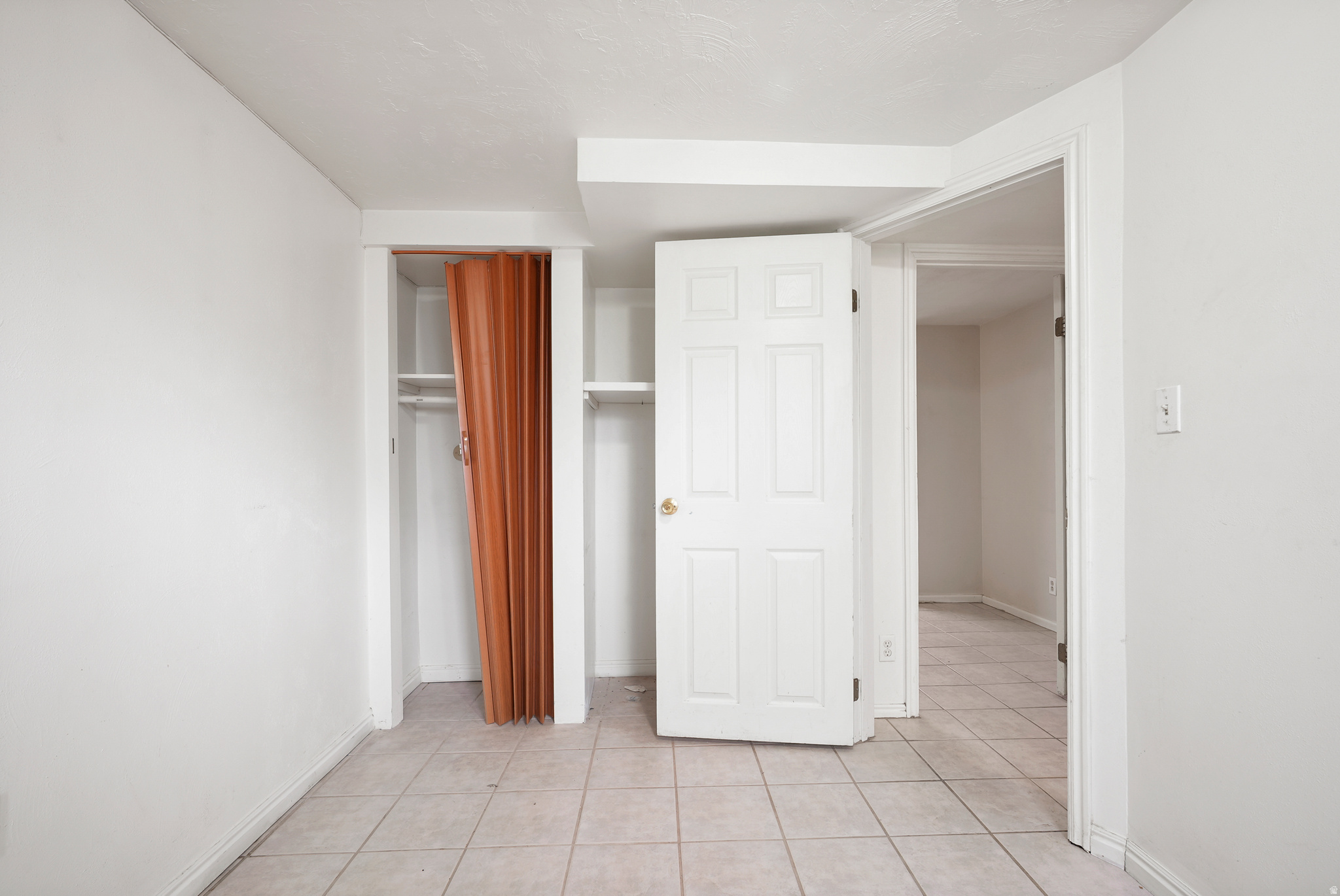 SUNBURST VILLAGE - Residential