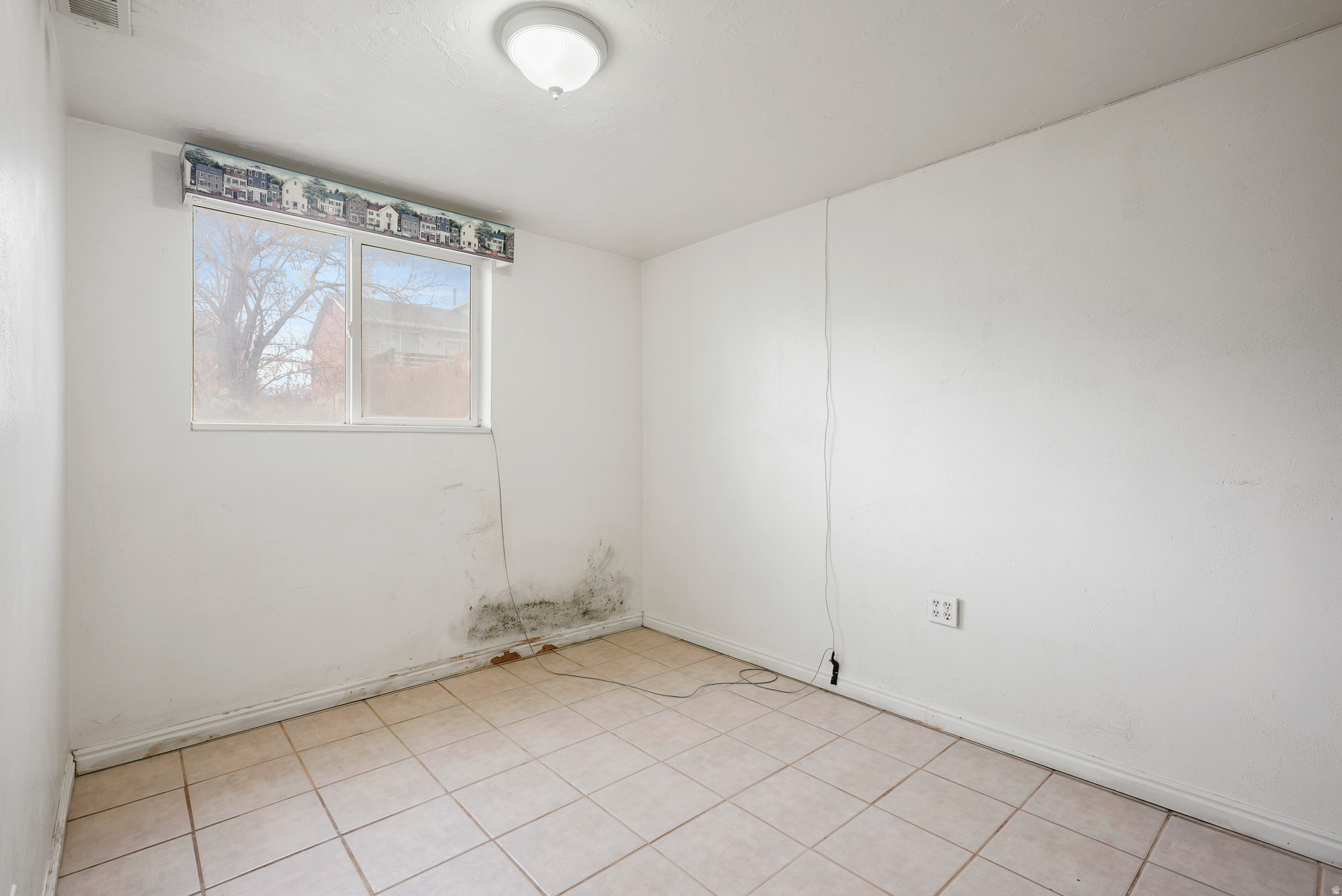 SUNBURST VILLAGE - Residential