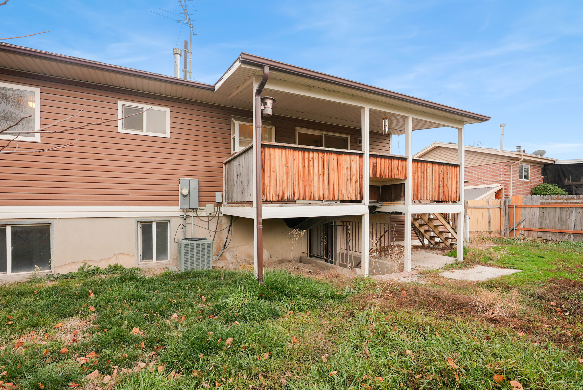 SUNBURST VILLAGE - Residential