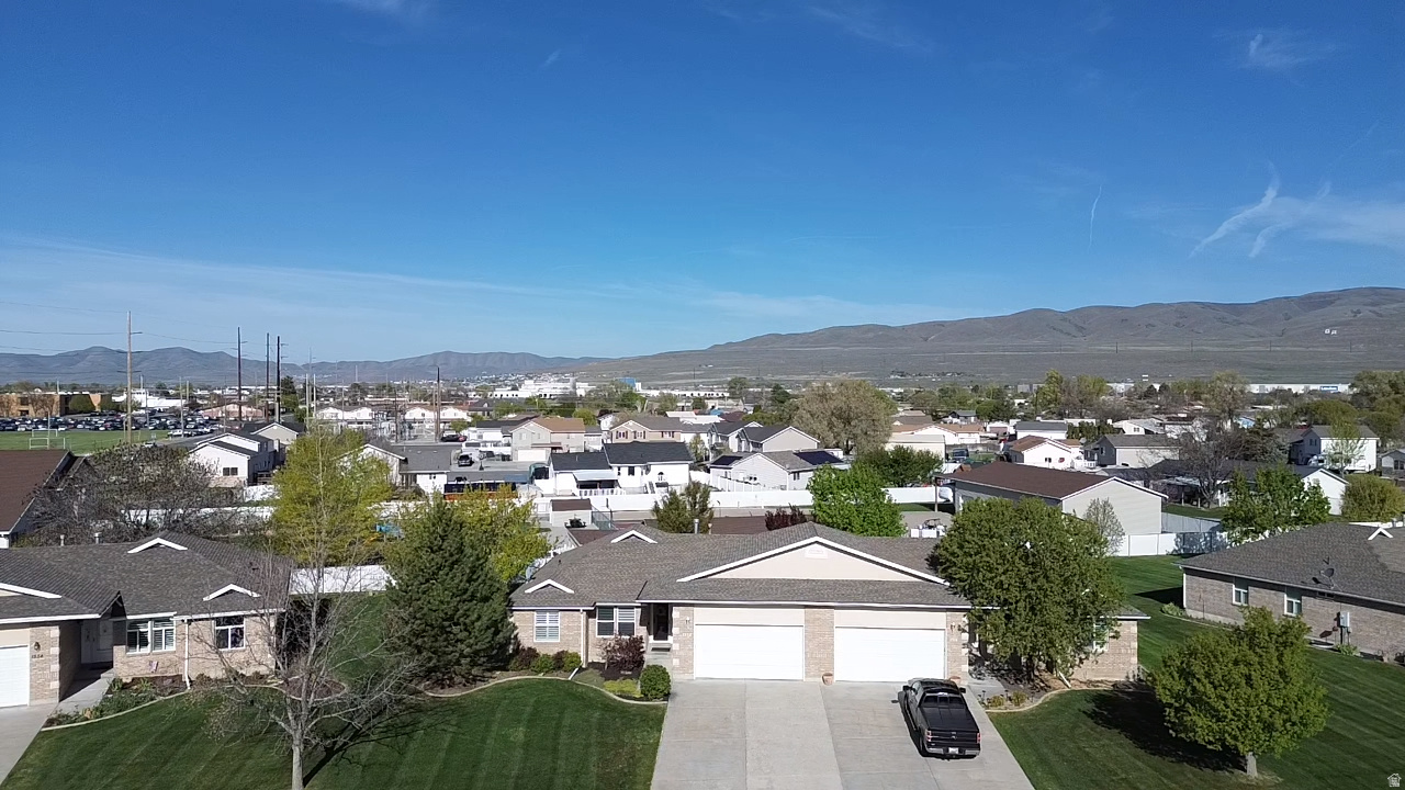 CENTENNIAL ESTATES - Residential