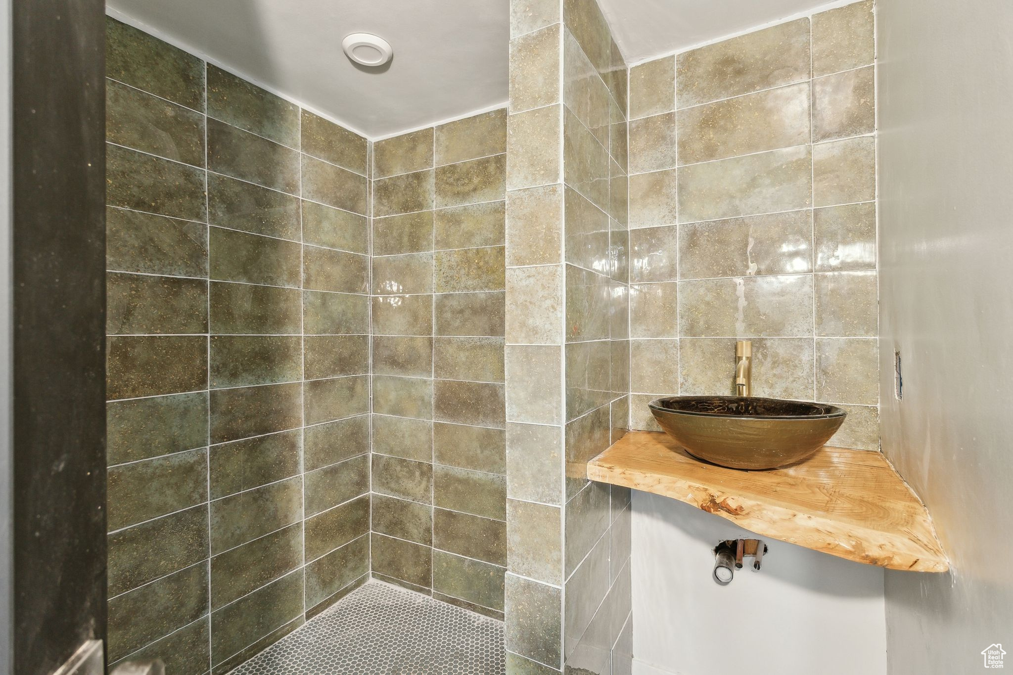 1055 E 2700, Salt Lake City, Utah image 25