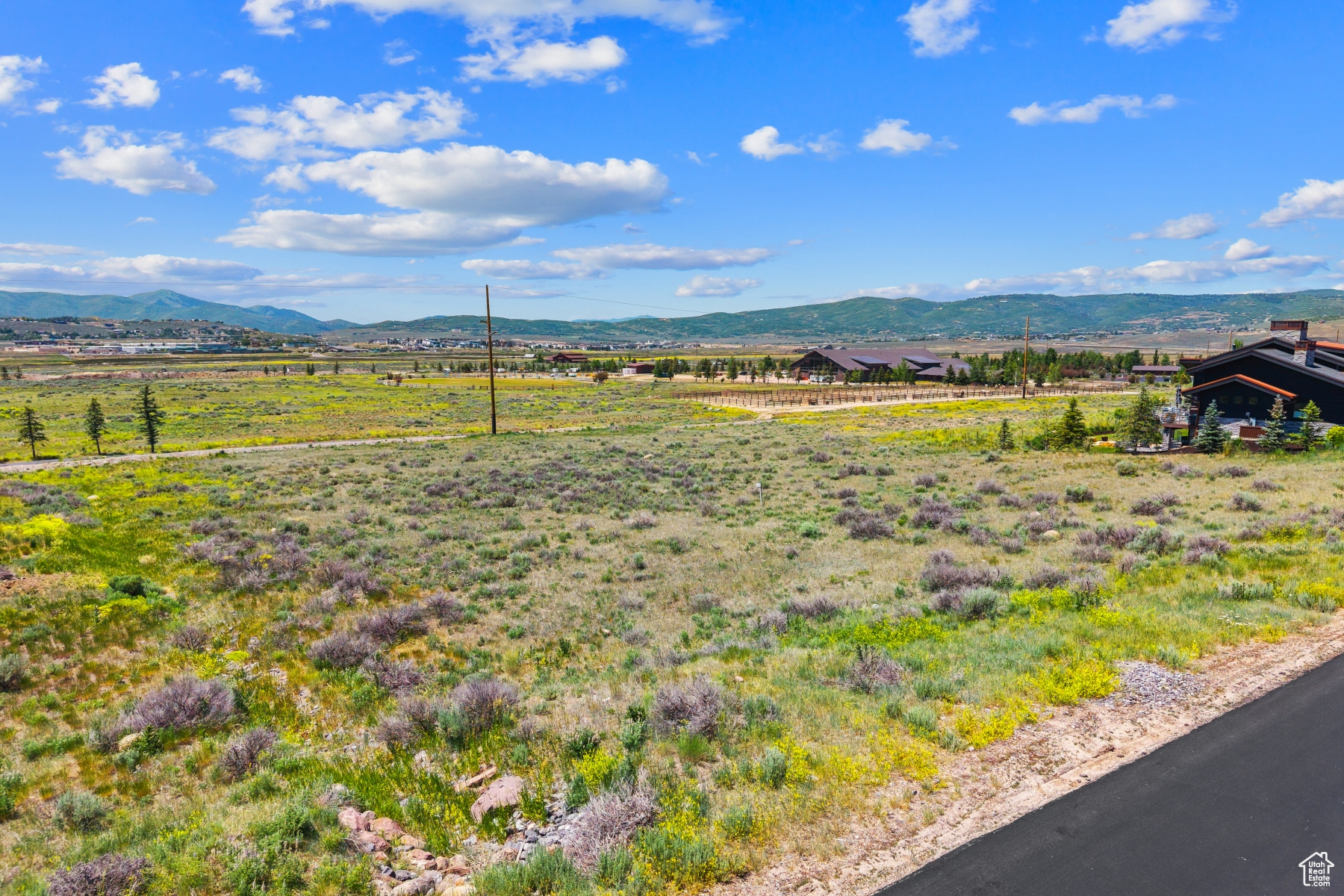 PALISADES SUBDIVISION - Land