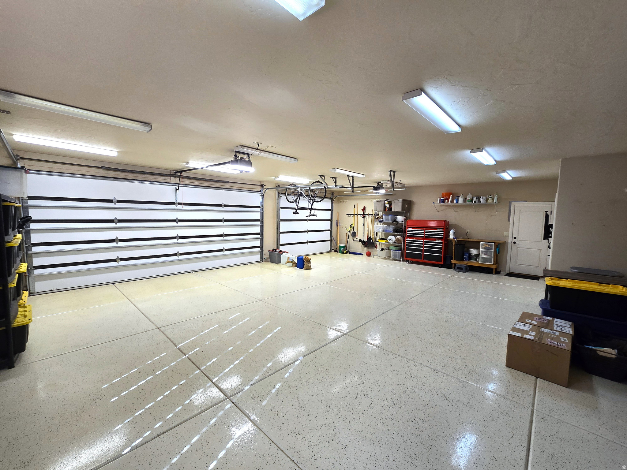 MAJESTIC VIEW - Residential