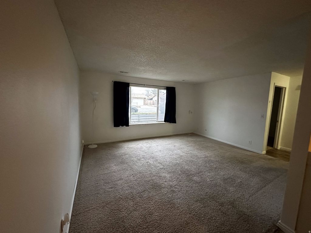 Photo of 1860 W 500 ST N #C-15, Salt Lake City, UT 84116 (MLS # 2118281)