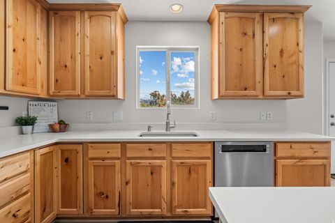 Tiny photo for 511 S OLIVE WAY, Lehi, UT 84043 (MLS # 2168924)