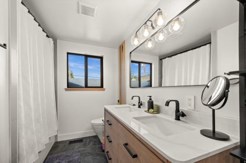 Tiny photo for 2071 E VALLAIRE AVE AVE S, Cottonwood Heights, UT 84121 (MLS # 2184840)