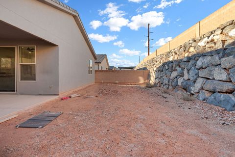 Tiny photo for 350 W CAMINO BORDE, Washington, UT 84780 (MLS # 2137291)