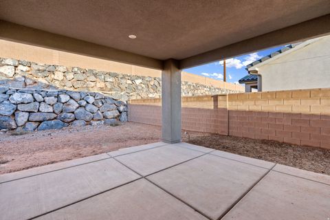 Tiny photo for 350 W CAMINO BORDE, Washington, UT 84780 (MLS # 2137291)
