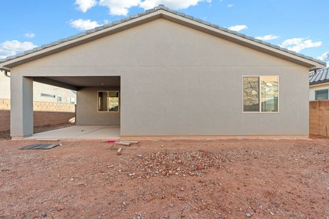 Tiny photo for 350 W CAMINO BORDE, Washington, UT 84780 (MLS # 2137291)