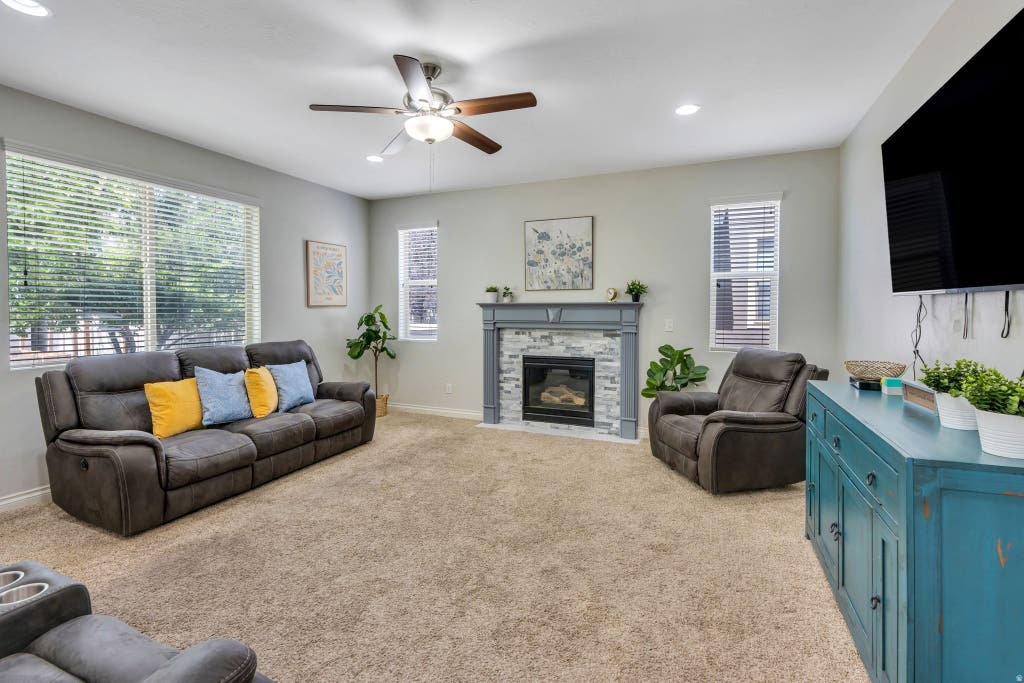 Photo of 13162 S BRICKSHIRE LN W, Herriman, UT 84096 (MLS # 2175593)
