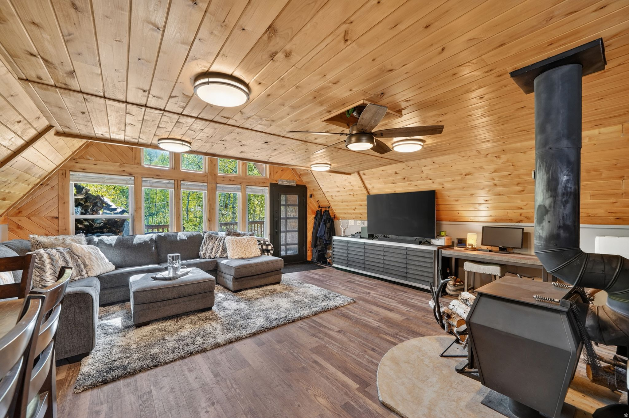 TIMBER LAKES - Residential