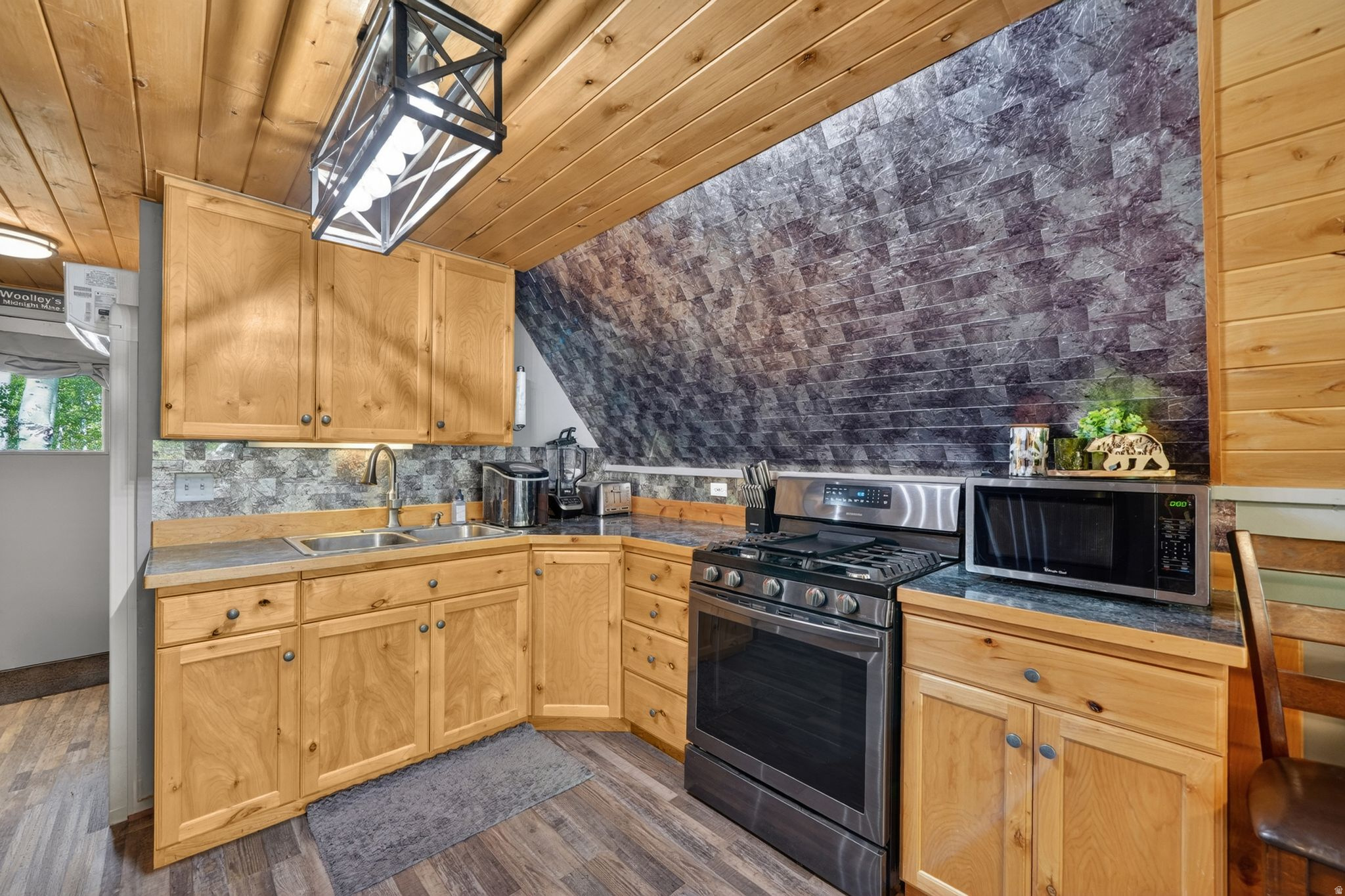 TIMBER LAKES - Residential